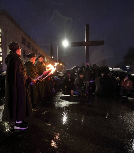 Droga Krzyżowa ulicami Katowic
