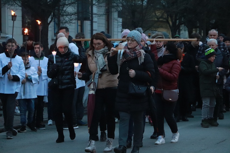 Żyrardów. Droga krzyżowa ulicami miasta