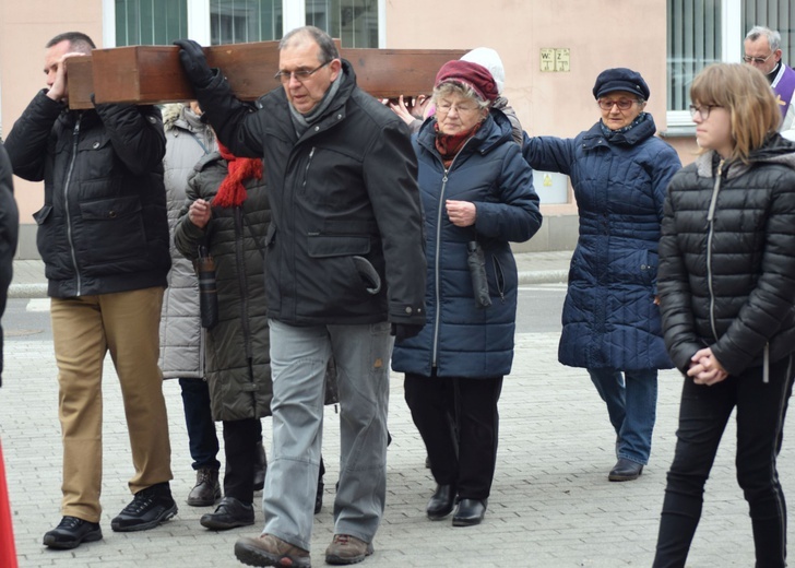 Droga Krzyżowa ulicami Góry