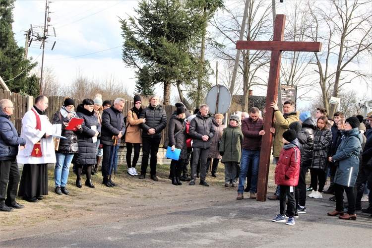 Rozważania przygotował ks Łukasz Szczepański, wikariusz. 