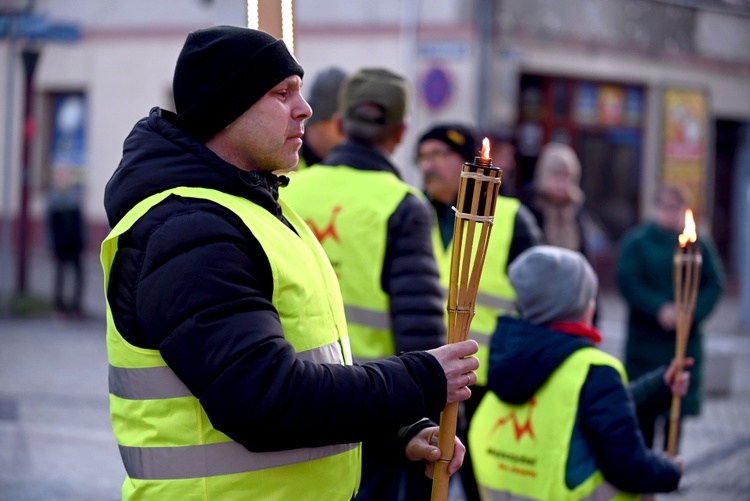 Droga Krzyżowa ulicami Dzierżoniowa