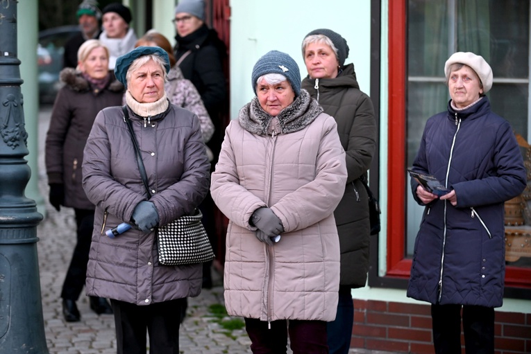 Droga Krzyżowa ulicami Dzierżoniowa