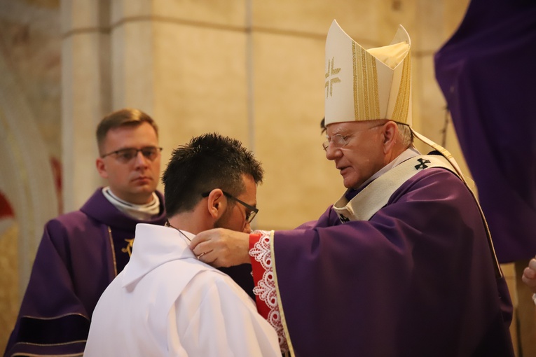 Błogosławieństwo nadzwyczajnych szafarzy Komunii Świętej 2022