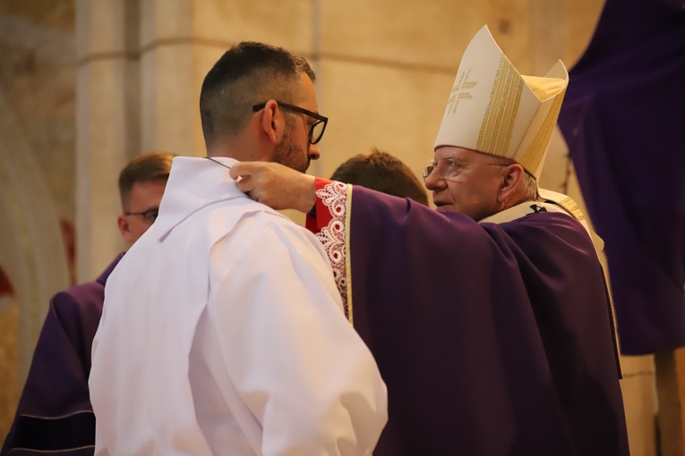 Błogosławieństwo nadzwyczajnych szafarzy Komunii Świętej 2022