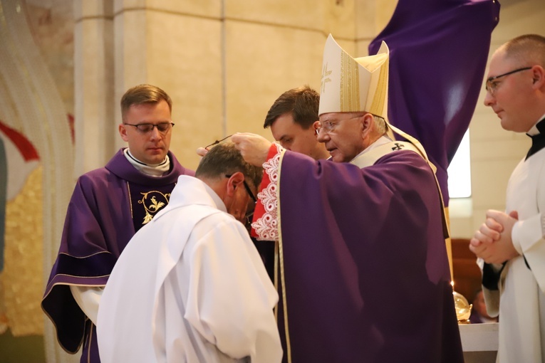 Błogosławieństwo nadzwyczajnych szafarzy Komunii Świętej 2022