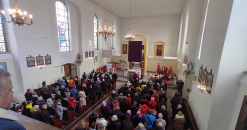 Tyniec Legnicki. Odpust w sanktuarium