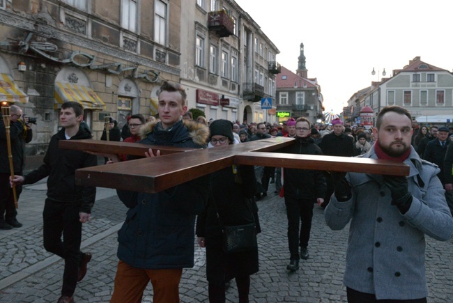 Radomskie nabożeństwo Drogi Krzyżowej