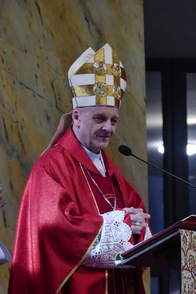 Nowi ceremoniarze i animatorzy służby liturgicznej w diecezji bielsko-żywieckiej - 2022