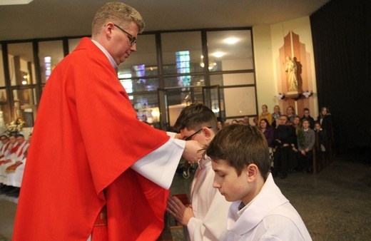 Nowi ceremoniarze i animatorzy służby liturgicznej w diecezji bielsko-żywieckiej - 2022