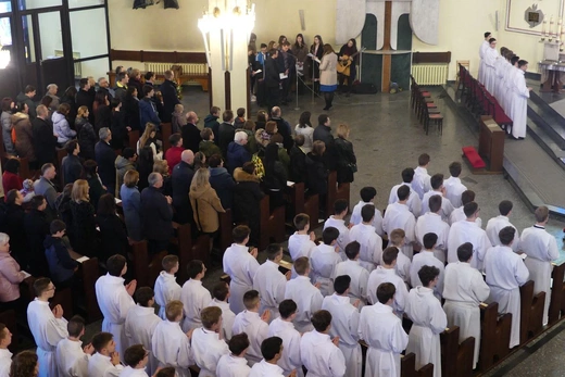 Nowi ceremoniarze i animatorzy służby liturgicznej w diecezji bielsko-żywieckiej - 2022