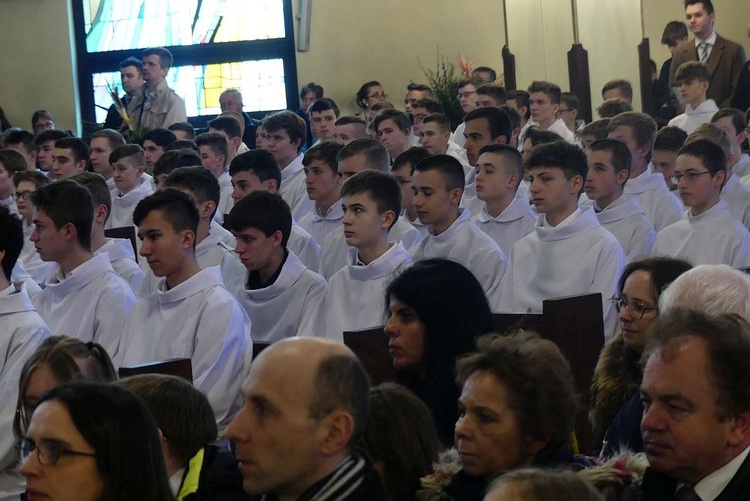 Nowi ceremoniarze i animatorzy służby liturgicznej w diecezji bielsko-żywieckiej - 2022