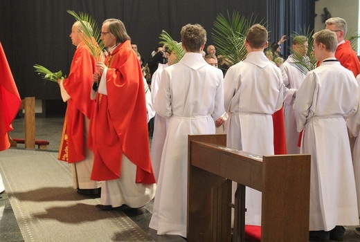 Nowi ceremoniarze i animatorzy służby liturgicznej w diecezji bielsko-żywieckiej - 2022