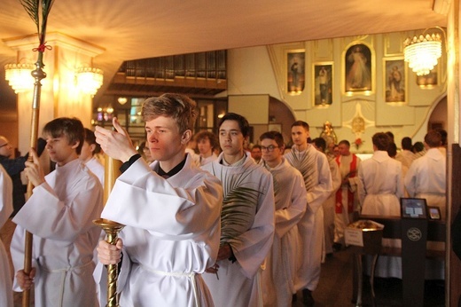 Nowi ceremoniarze i animatorzy służby liturgicznej w diecezji bielsko-żywieckiej - 2022