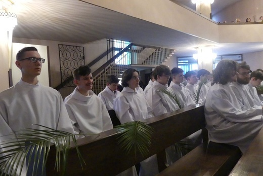 Nowi ceremoniarze i animatorzy służby liturgicznej w diecezji bielsko-żywieckiej - 2022