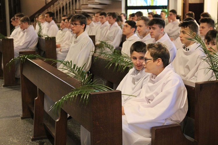 Nowi ceremoniarze i animatorzy służby liturgicznej w diecezji bielsko-żywieckiej - 2022