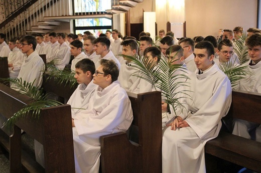 Nowi ceremoniarze i animatorzy służby liturgicznej w diecezji bielsko-żywieckiej - 2022