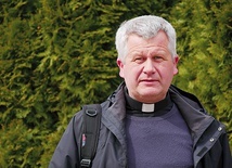 Kapłan stanął przed wyborem: możliwa kara więzienia albo powrót do Polski. Wybrał drugą opcję.