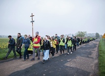 Poranek w Pakułach przed Częstochową, rok 2017.