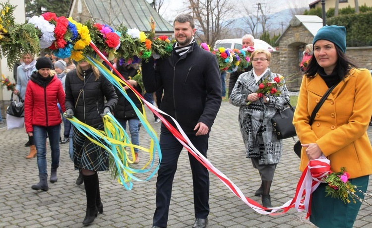 Kiermasz wielkanocny dla gości z Ukrainy w Hałcnowie