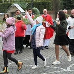 Kiermasz wielkanocny dla gości z Ukrainy w Hałcnowie