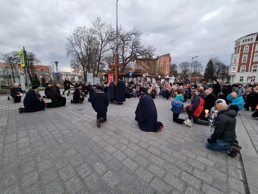 Droga Krzyżowa ulicami Gliwic