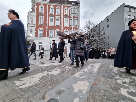 Droga Krzyżowa ulicami Gliwic