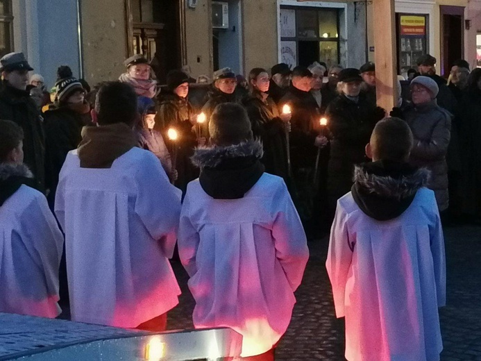 Droga Krzyżowa we Wschowie