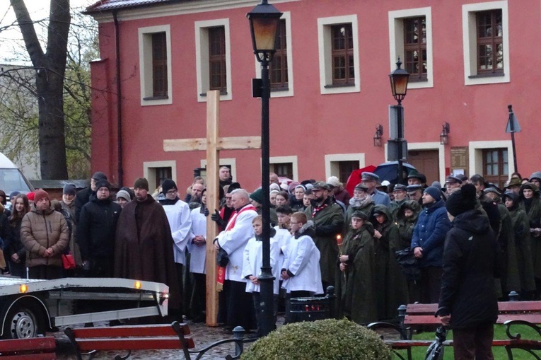 Droga Krzyżowa we Wschowie