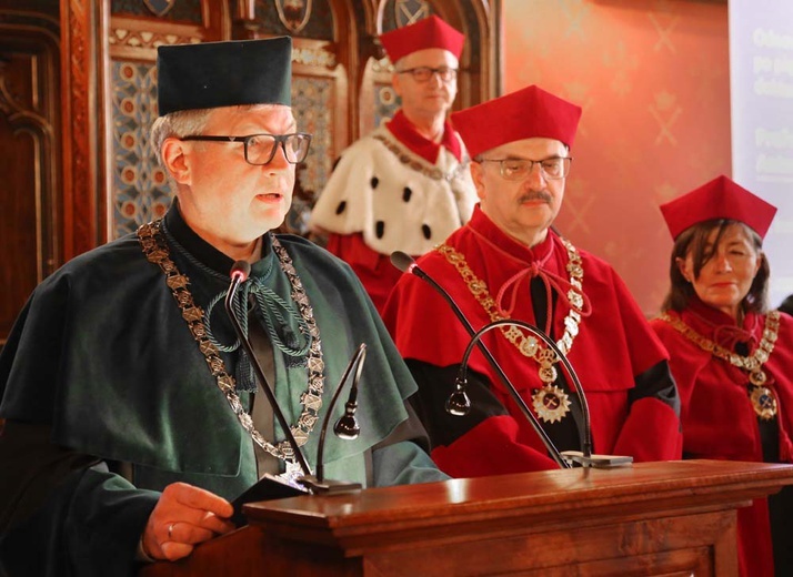 Odnowienie doktoratu prof. Antoniego Jackowskiego