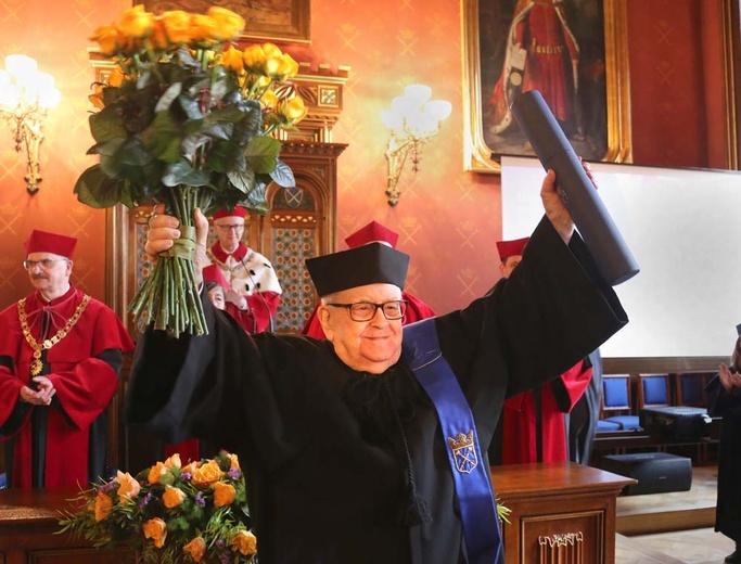 Odnowienie doktoratu prof. Antoniego Jackowskiego