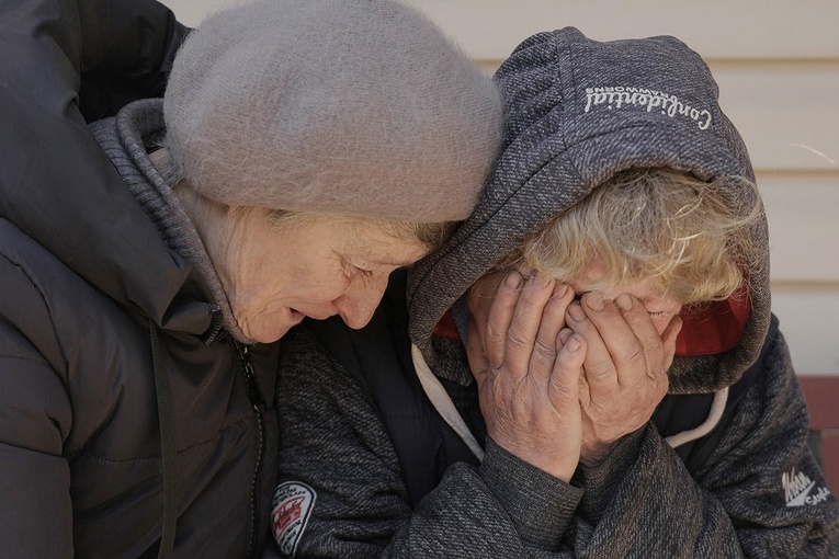 W Mariupolu na ewakuację czeka wciąż ponad 100 tys. ludzi