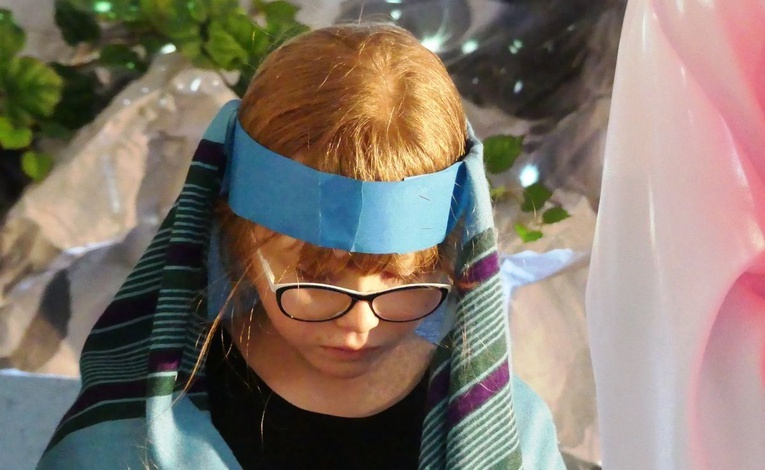 Licealiści KTK dla dzieci w Żywcu-Sporyszu - Wielkanoc 2022