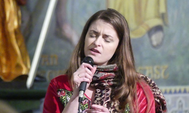 Pochodząca z Ustronia Sylwia Hazboun wraz z mężem Yousefem przybliżają Polsce świat kultury chrześcijan Bliskiego Wchodu.