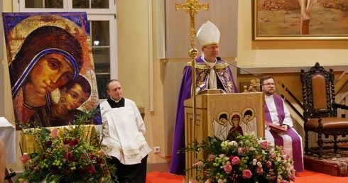 Liturgii przewodniczył abp Tadeusz Wojda.