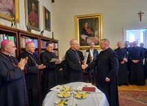 Abp Budzik wręczył nominacje kanonickie i dla członków nowej Rady Kapłańskiej
