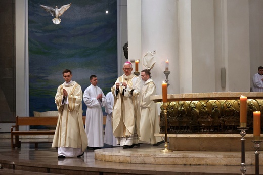 Liturgia Wielkiego Czwartku cz. 2