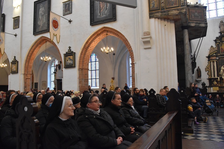 Liturgia Męki Pańskiej w archikatedrze oliwskiej