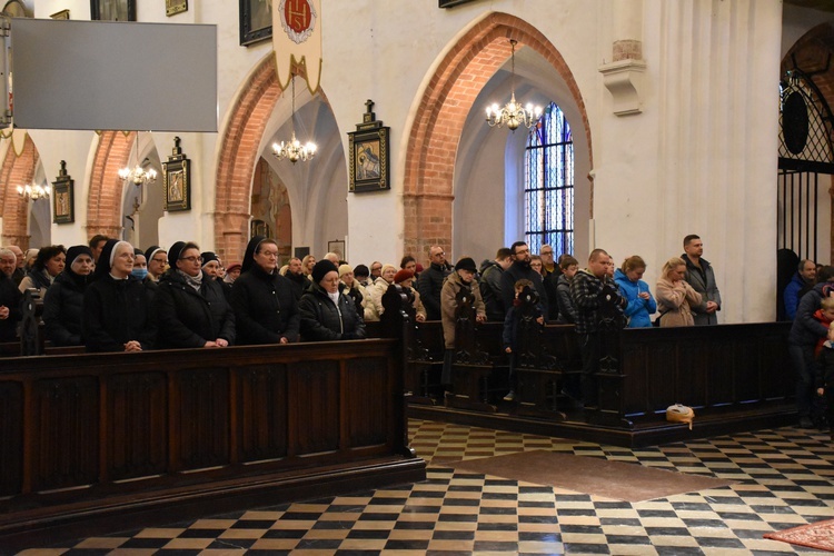 Liturgia Męki Pańskiej w archikatedrze oliwskiej