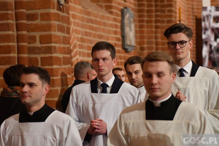 Liturgia Wielkiego Piątku w katedrze