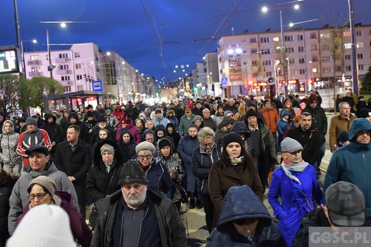 Droga Krzyżowa ulicami Gorzowa Wlkp.