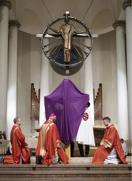 Liturgia Wielkiego Piątku cz.2