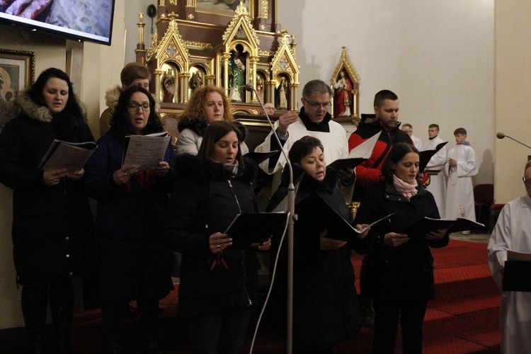 Liturgia Męki Pańskiej w parafiach diecezji