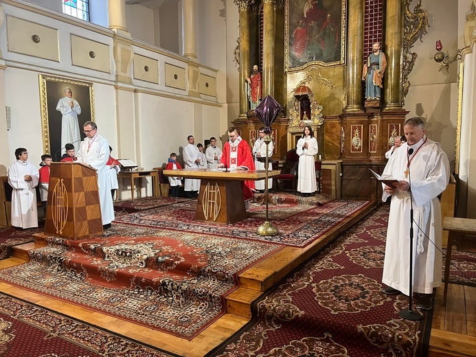 Liturgia Męki Pańskiej w parafiach diecezji