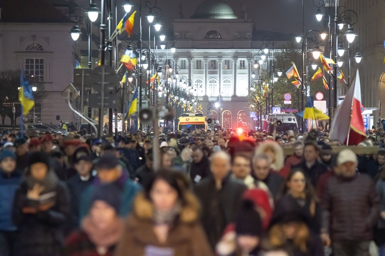 Centralna Droga Krzyżowa w intencji pokoju w Ukrainie 