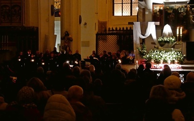 W bazylice Mariackiej odbyła się pasyjna medytacja.