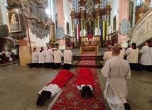 Katedra. Liturgia Wielkiego Piątku