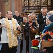 Poświęcenie pokarmów w świdnickiej katedrze [GODZINY]