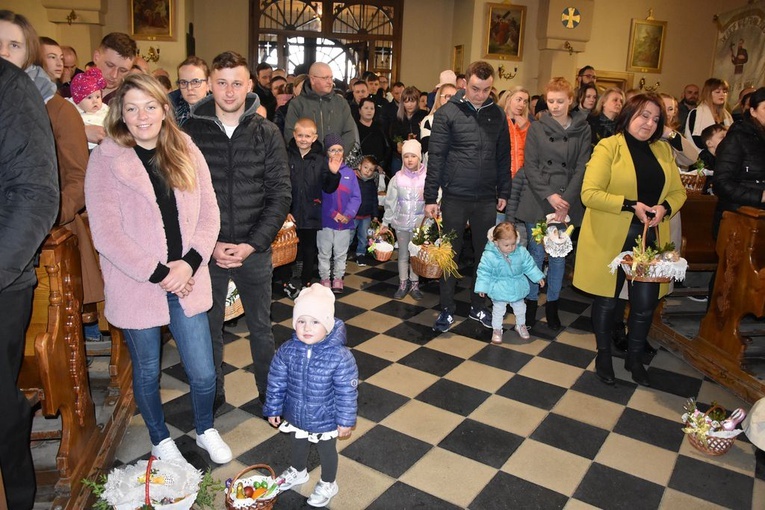 Święcenie pokarmów w Miętustwie 2022