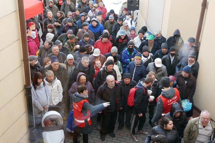 Śniadanie wielkanocne Caritas 2022