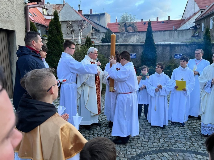 Wigilia Paschalna w parafiach diecezji